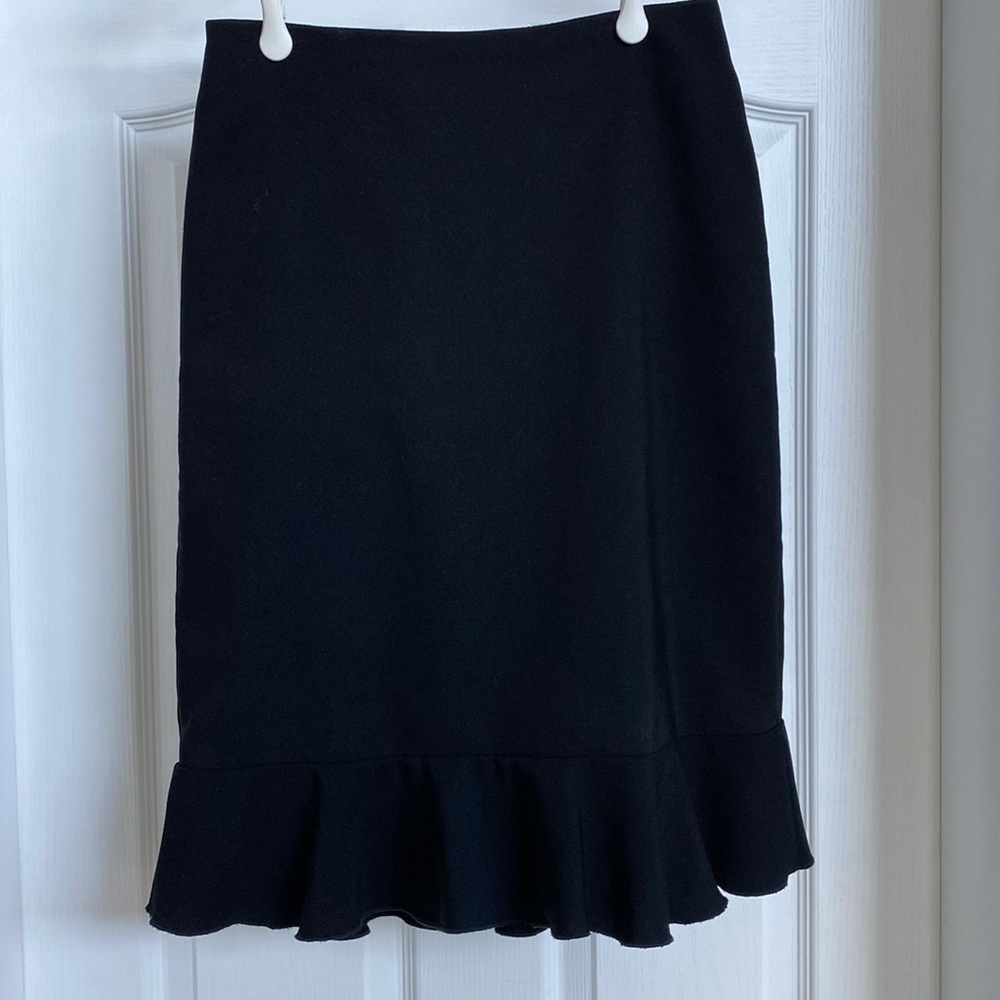 Black MIDI Skirt with conservative bottom ruffle